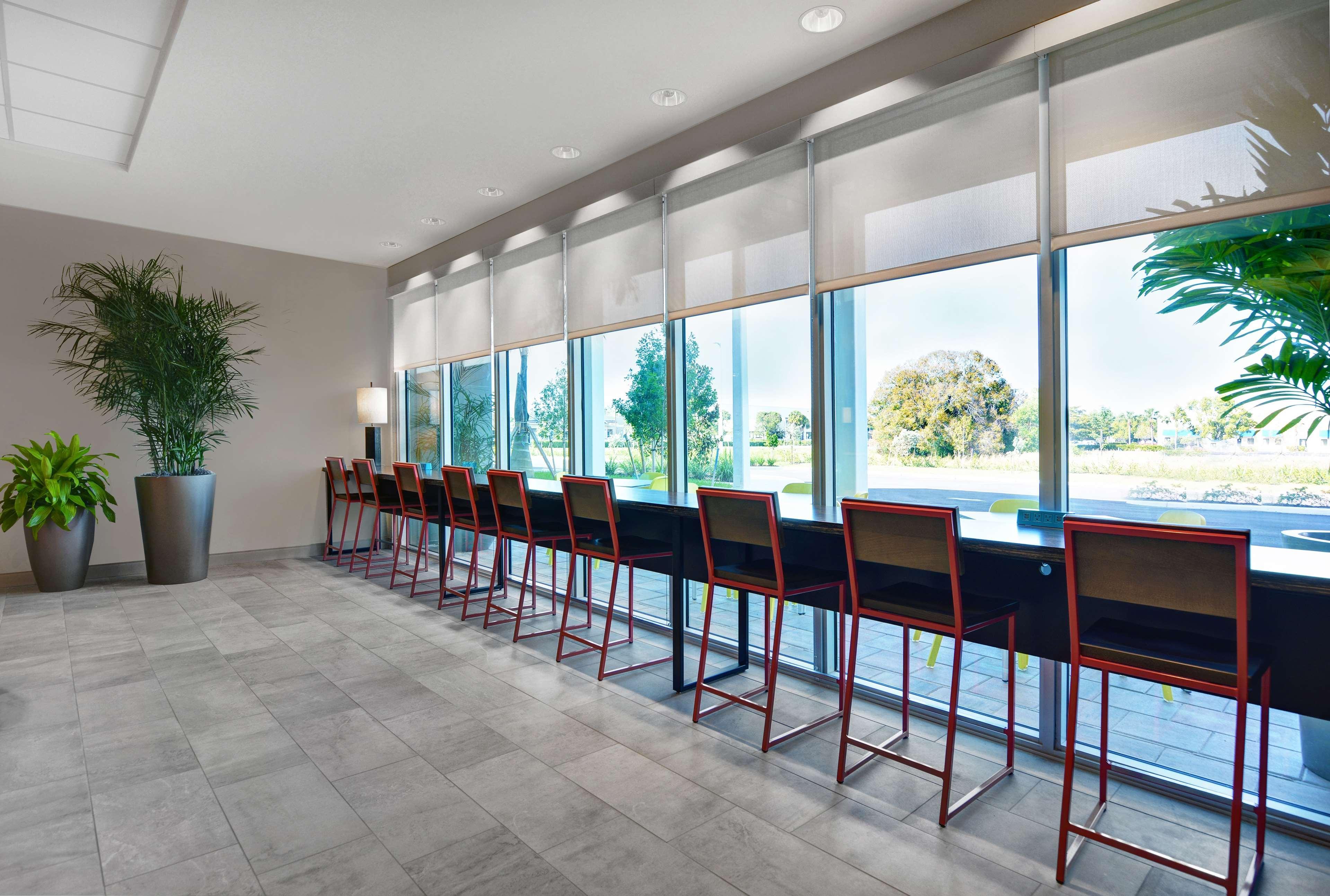 Home2 Suites By Hilton Fort Myers Colonial Blvd Екстер'єр фото