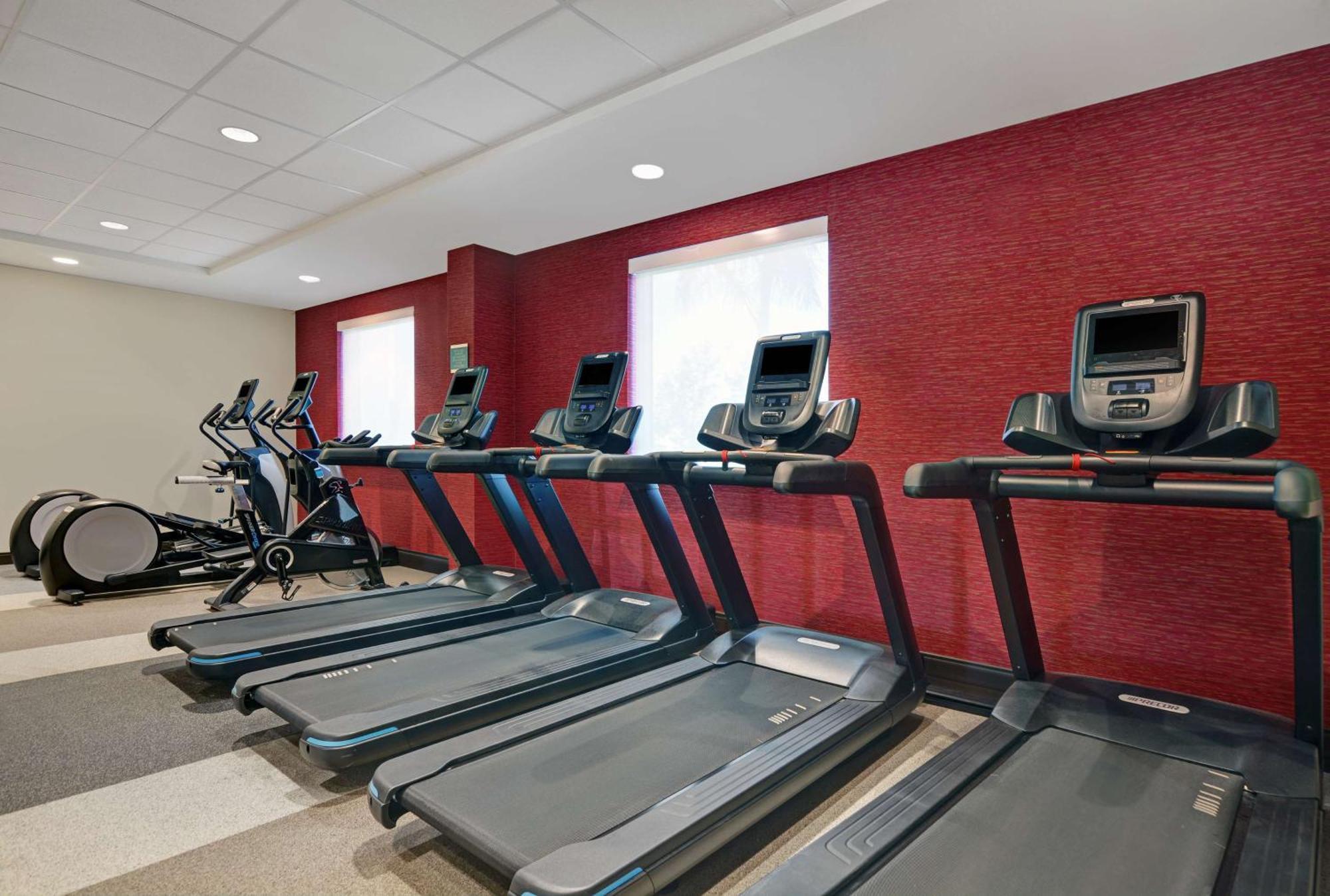 Home2 Suites By Hilton Fort Myers Colonial Blvd Екстер'єр фото