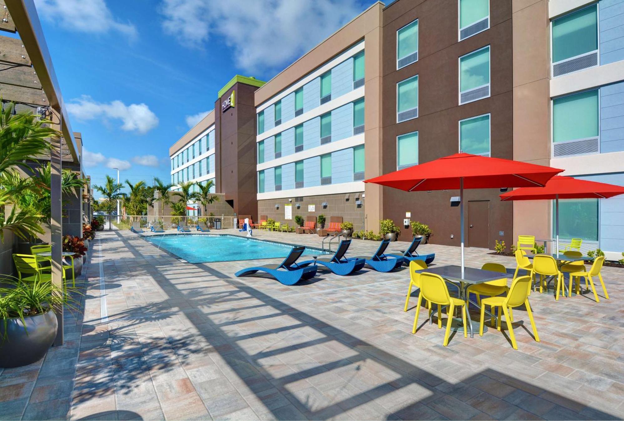 Home2 Suites By Hilton Fort Myers Colonial Blvd Екстер'єр фото
